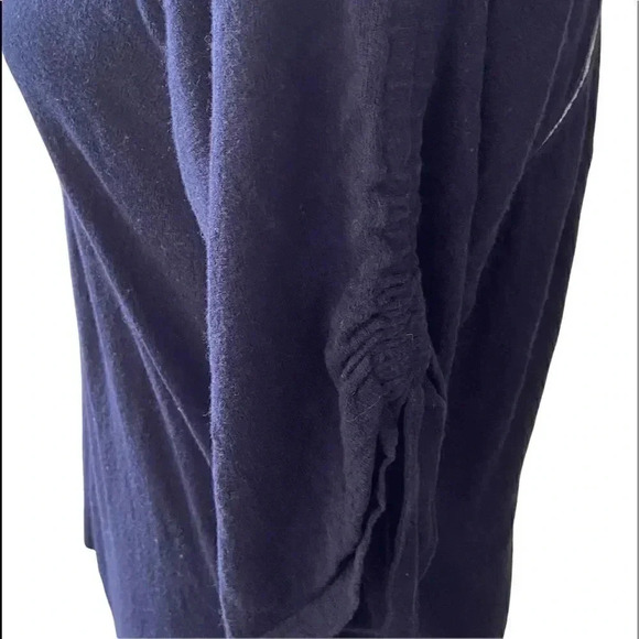 Banana Republic short sleeve sweater with short, ruched sleeves sz M EUC - Picture 4 of 9